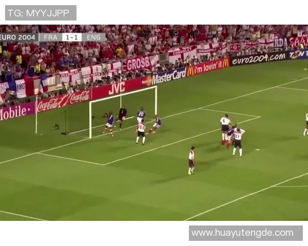 细数足坛十大进球诡异球星那些让人意想不到的奇特瞬间