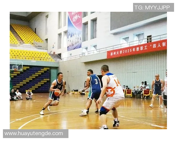 巨星赛场定格瞬间脚下控球展现非凡力量与魅力